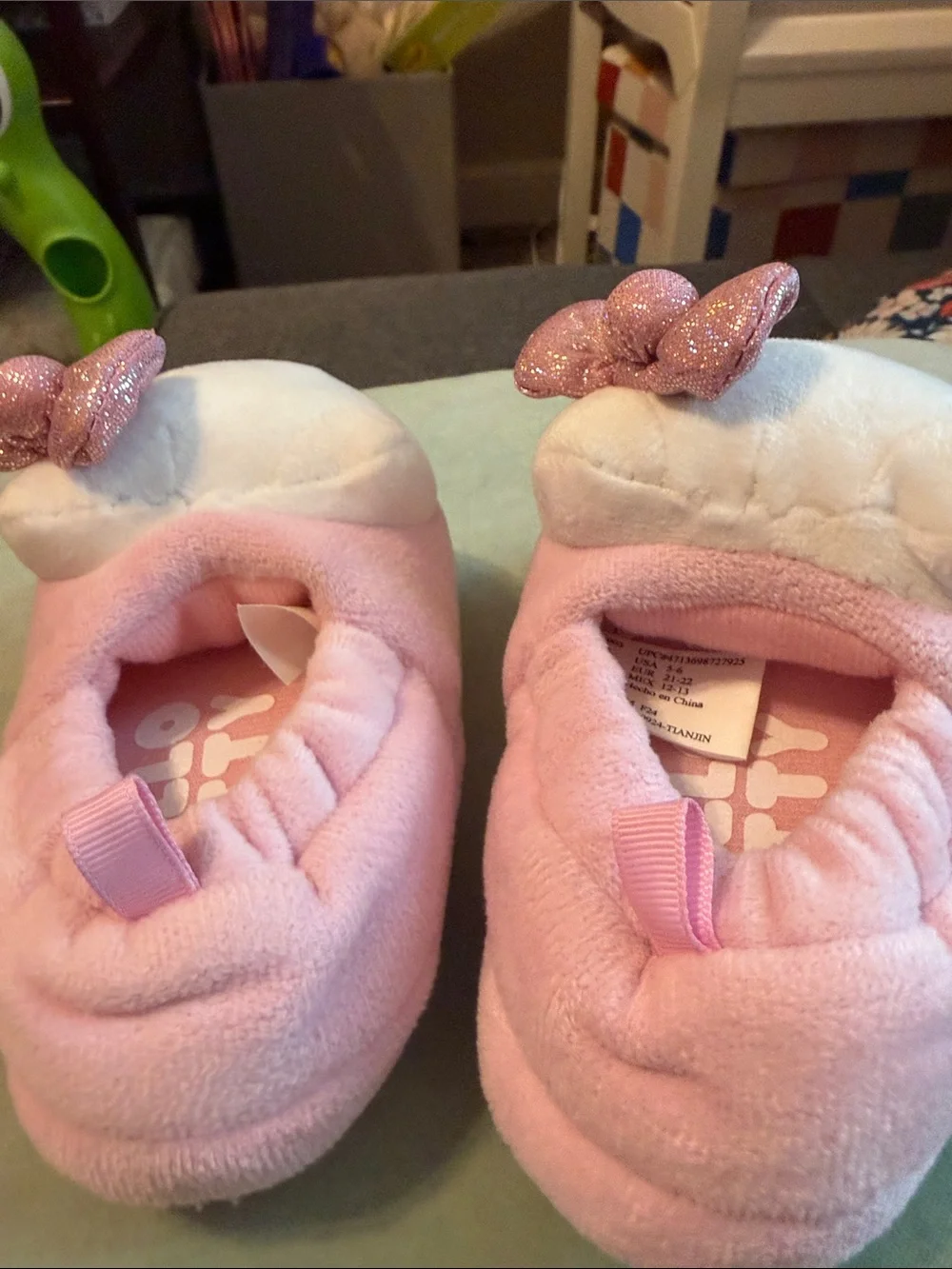 Sanrio Hello Kitty Pink Plush Baby Slippers with Sparkly Bows